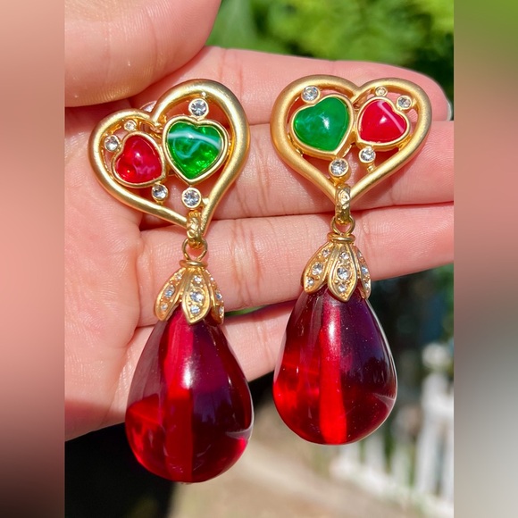 Long Catwalk Jon Green & Red Glass Cabochon Drop Earrings - Picture 3 of 4